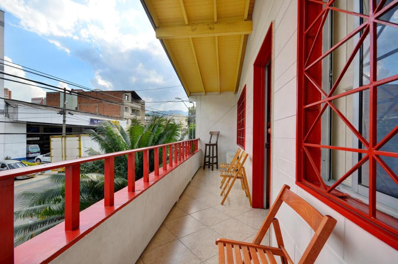 Albergue The Wandering Paisa (Adults Only) Medellín Exterior foto